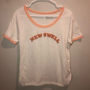 Roxy new swell grpahic t shirt lightweight